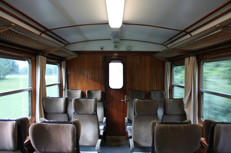 Beiwagen B 122 innen