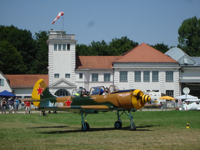Яковлев Як-52 / Jakovlev Jak-52