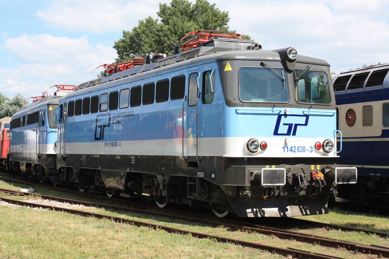 1142 630 in schickem neuem Farbkleid