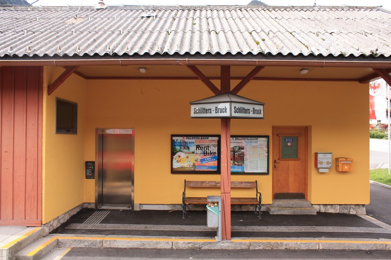 Station Schlitters-Bruck am Ziller